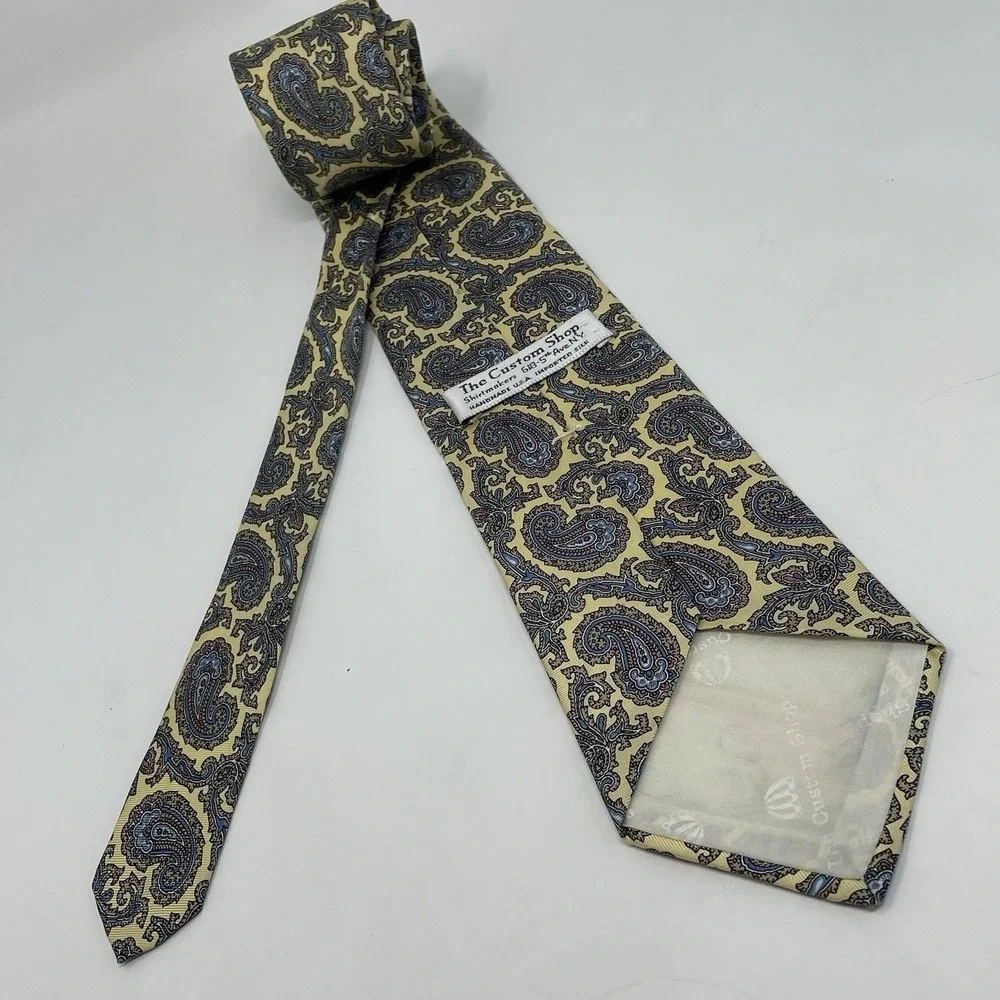 The Custom‎ Shop Tie Handmade Silk USA Yellow Blue Paisley VTG 3 5/8x58